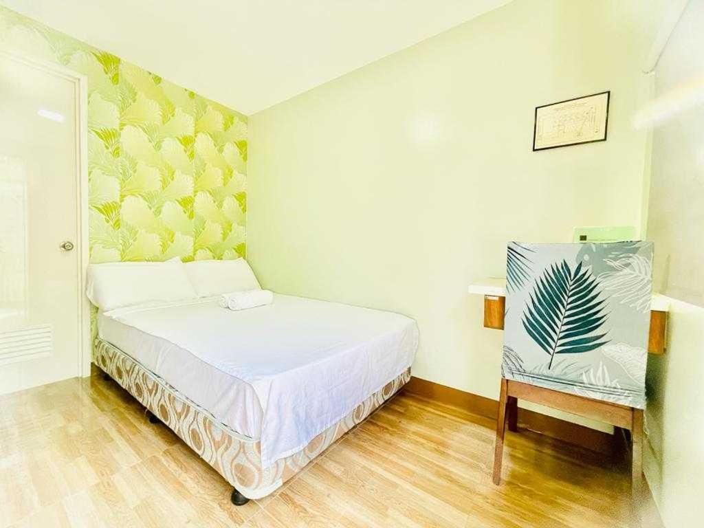 Oyo 1008 Armond Bed And Breakfast マクタン エクステリア 写真
