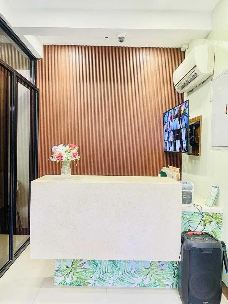 Oyo 1008 Armond Bed And Breakfast マクタン エクステリア 写真