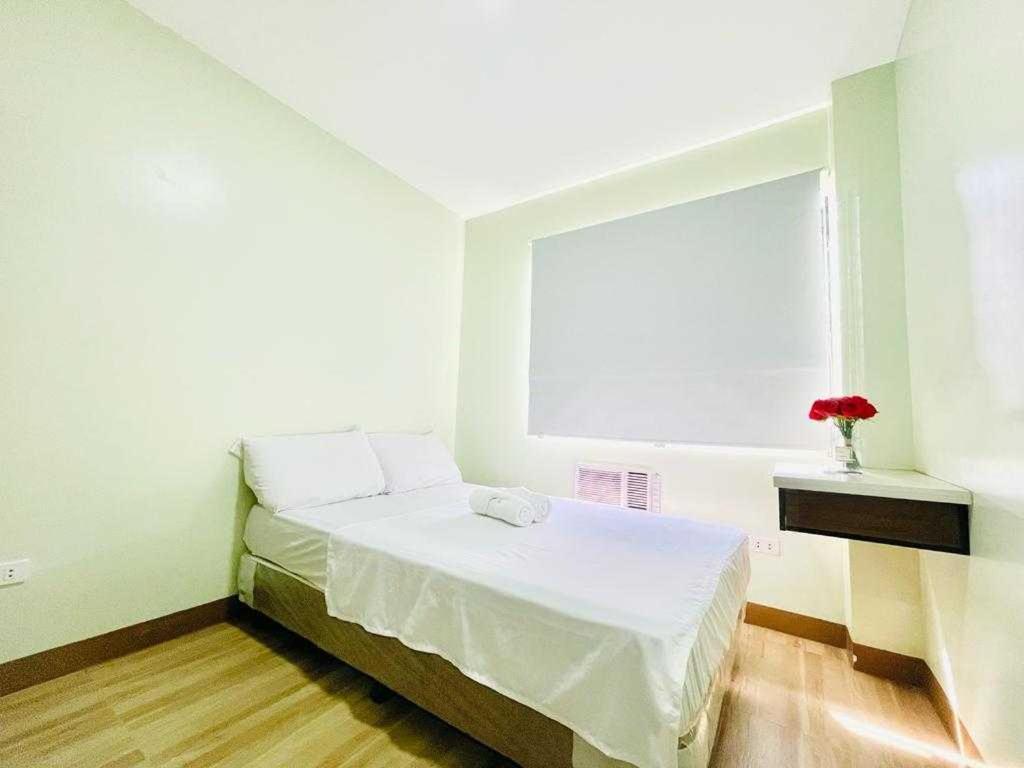 Oyo 1008 Armond Bed And Breakfast マクタン エクステリア 写真